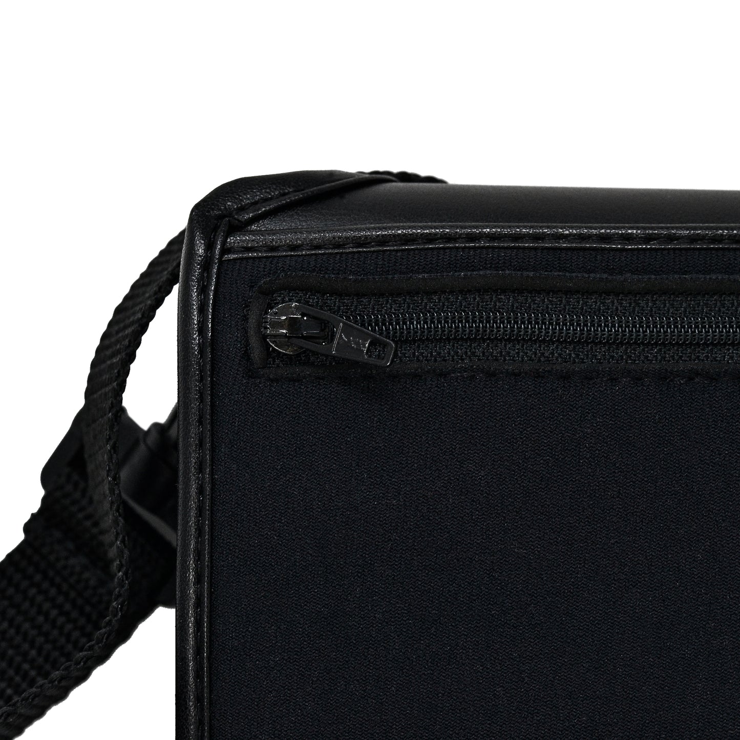 HumanWare Brailliant BI 40X Fitted Leather Carry Case with straps by Turtleback